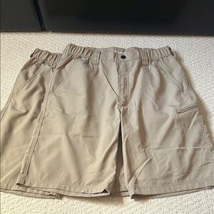 Men's Wrangler Khaki Shorts